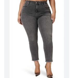 Good American Good Classic Raw Hem Jeans GCRH625TFT BLACK170 Size 16